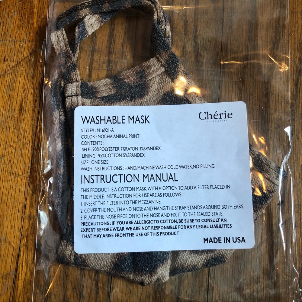 Vici face mask